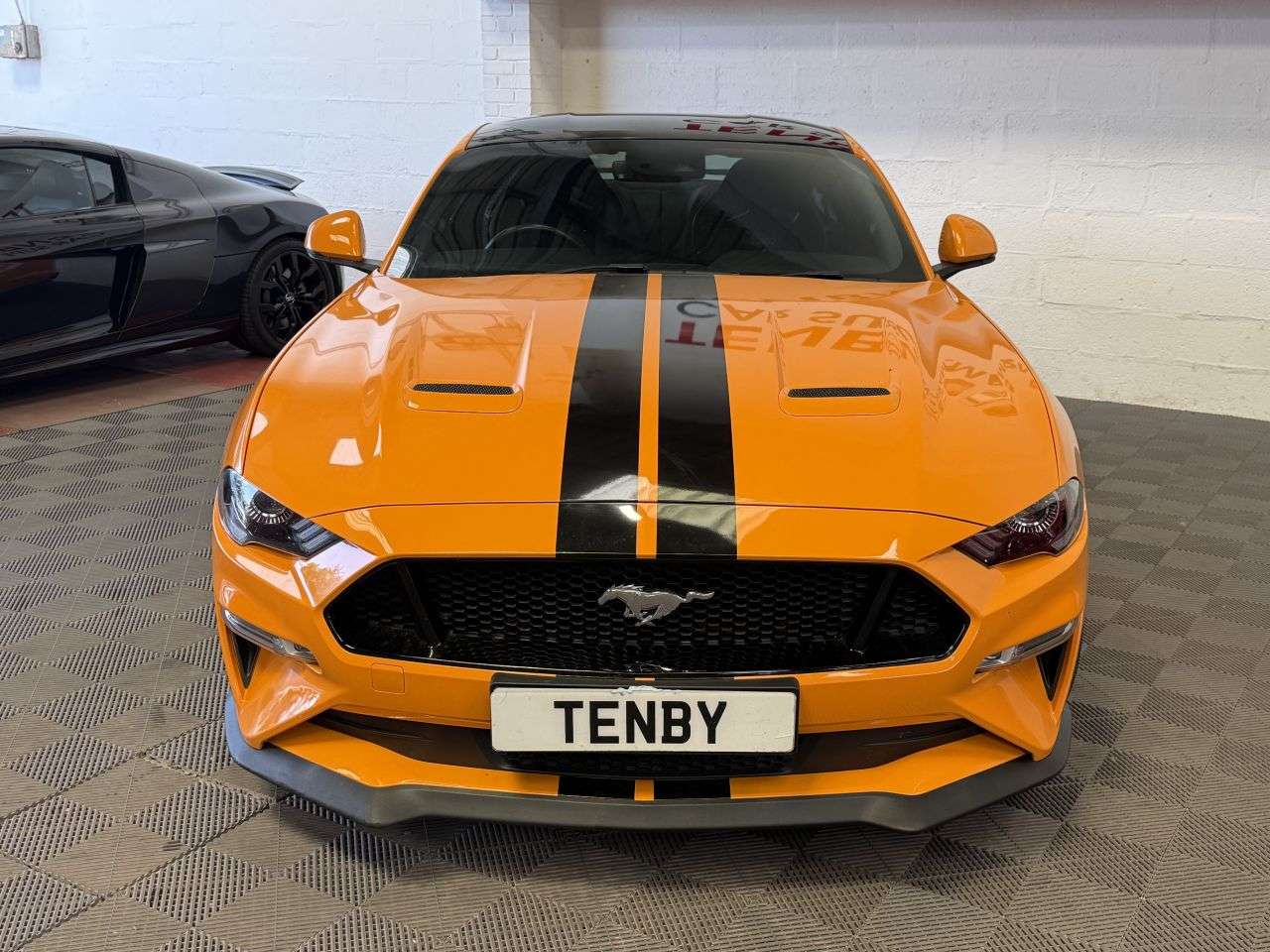 A 2018 FORD MUSTANG 5.0 V8 GT Fastback 2dr Petrol SelShift Euro 6 (450 ps) 19"ALLOYS+ORANGE FUR A 2018 FORD MUSTANG 5.0 V8 GT Fastback 2dr Petrol SelShift Euro 6 (450 ps) 19"ALLOYS+ORANGE FUR