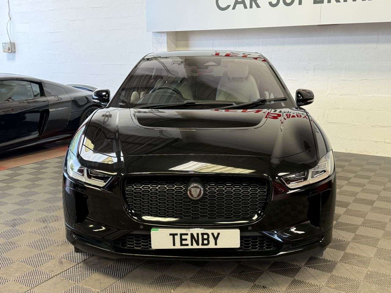 A 2022 JAGUAR I-PACE 400 90kWh Black SUV 5dr Electric Auto 4WD (400 ps) REV CAM+LANE ASST+HTD ST A 2022 JAGUAR I-PACE 400 90kWh Black SUV 5dr Electric Auto 4WD (400 ps) REV CAM+LANE ASST+HTD ST