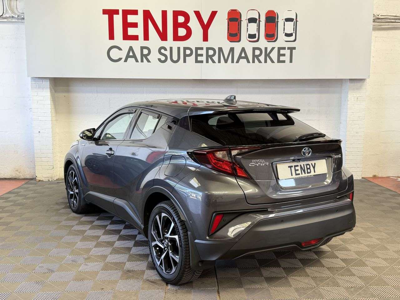 2021 TOYOTA C-HR 2021 TOYOTA C-HR