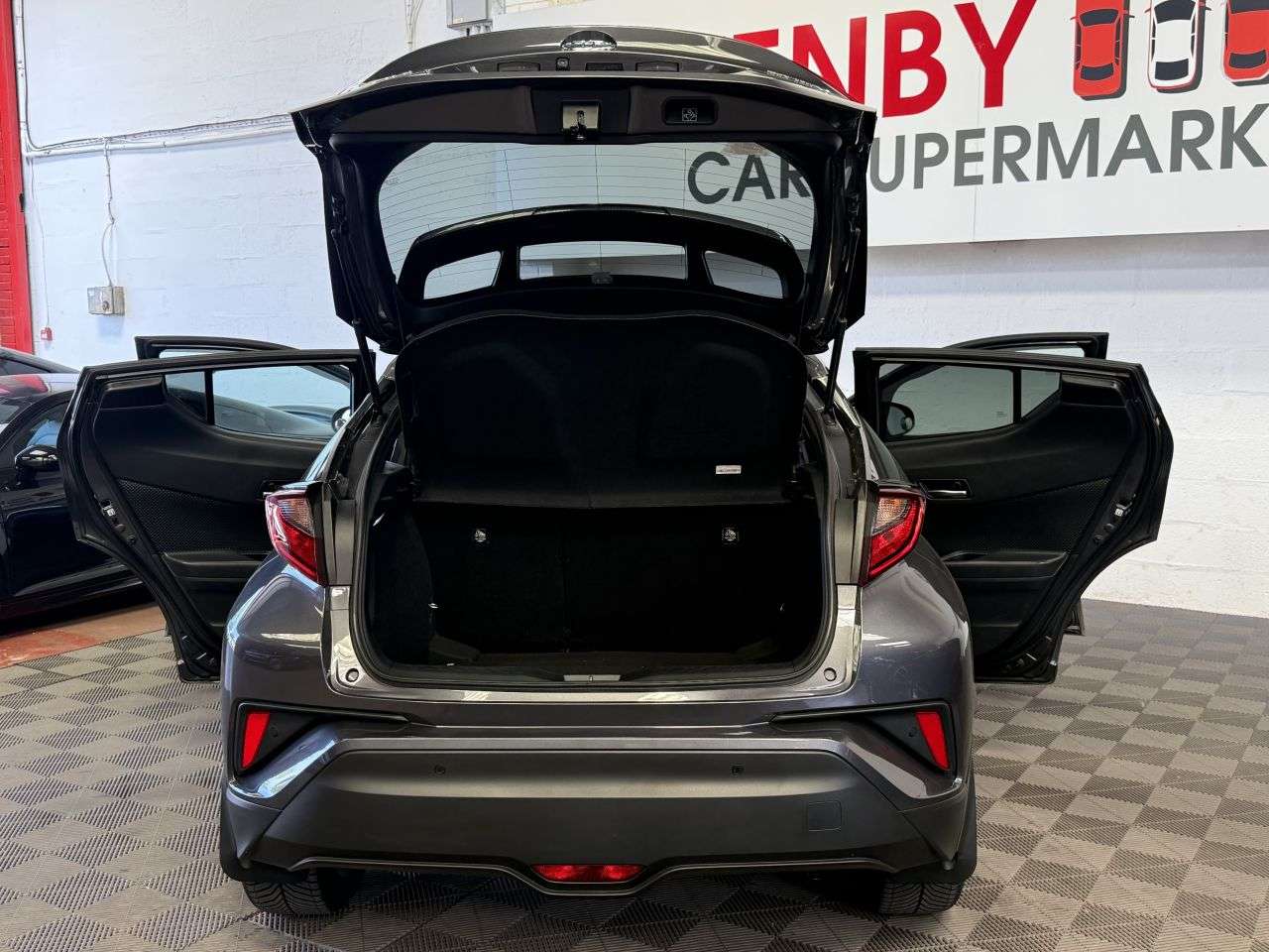 2021 TOYOTA C-HR 2021 TOYOTA C-HR