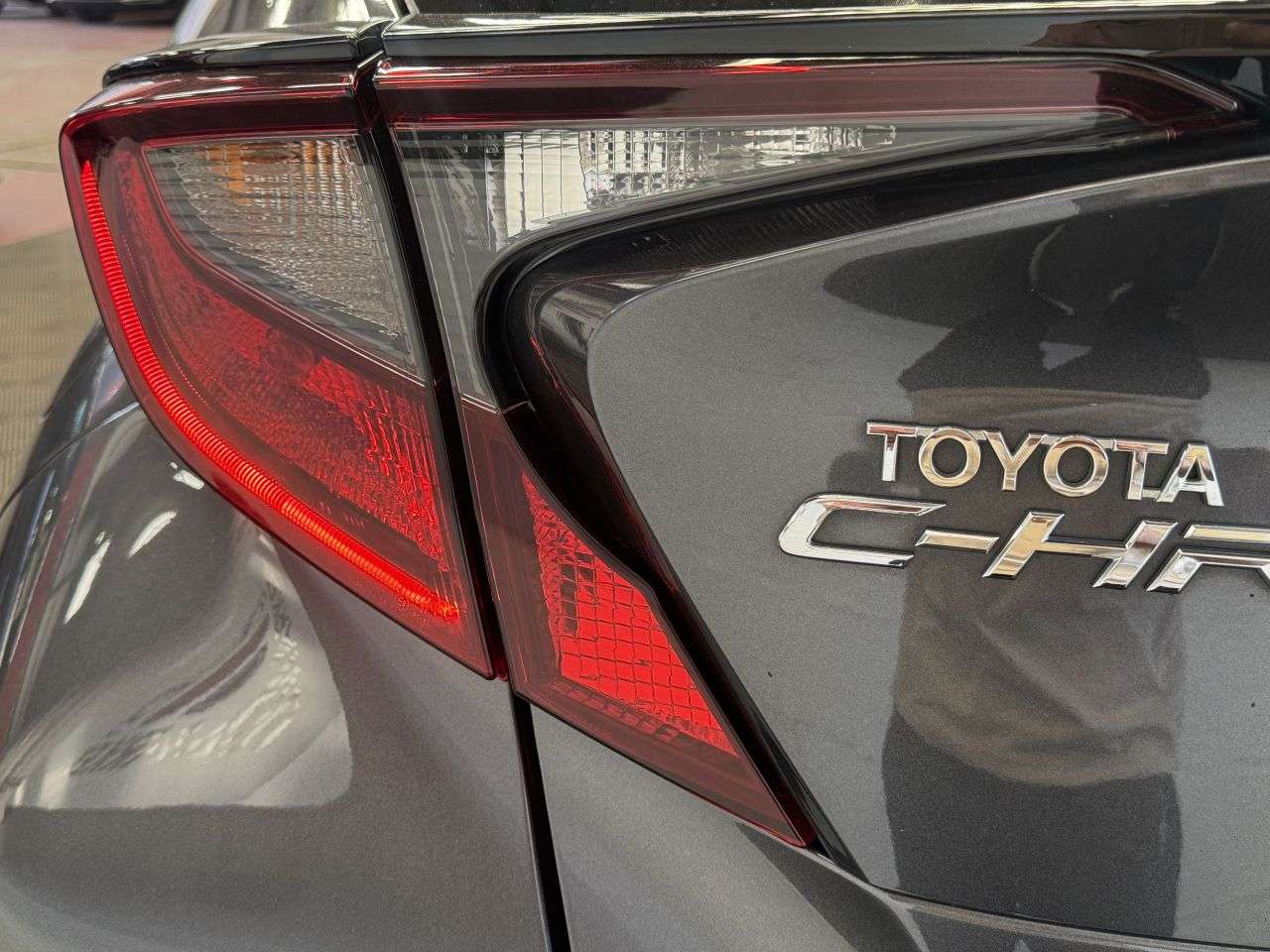 2021 TOYOTA C-HR 2021 TOYOTA C-HR