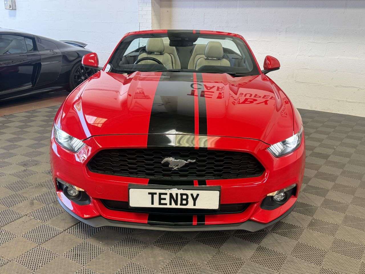 A 2016 FORD MUSTANG 2.3T EcoBoost Convertible 2dr Petrol SelShift Euro 6 (317 ps) 19"ALLOYS+FHT A 2016 FORD MUSTANG 2.3T EcoBoost Convertible 2dr Petrol SelShift Euro 6 (317 ps) 19"ALLOYS+FHT