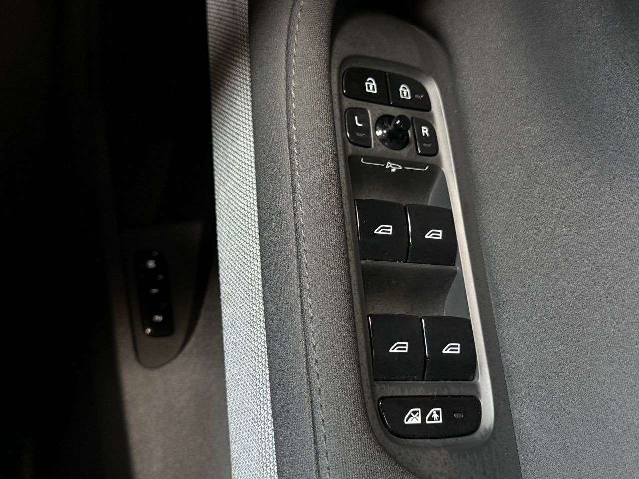 2022 POLESTAR POLESTAR 2 2022 POLESTAR POLESTAR 2