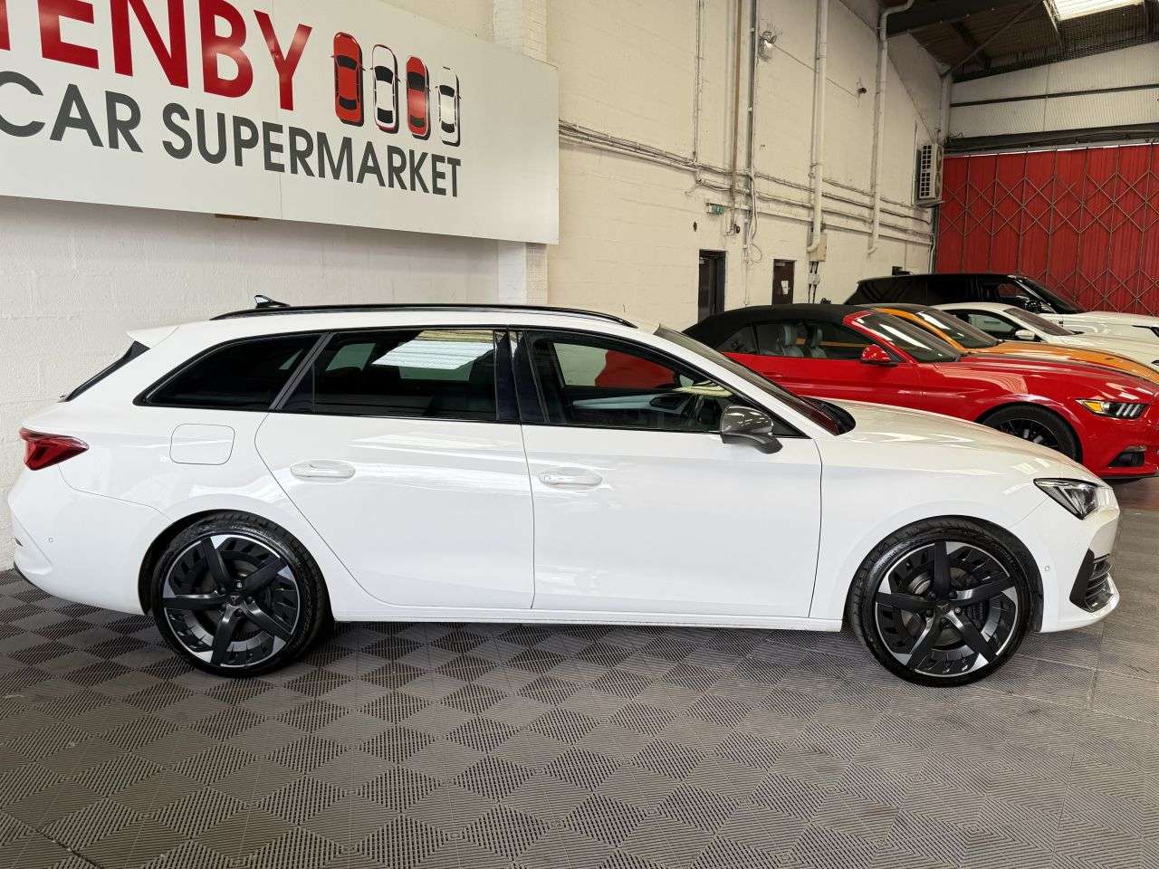 2022 CUPRA LEON 2022 CUPRA LEON