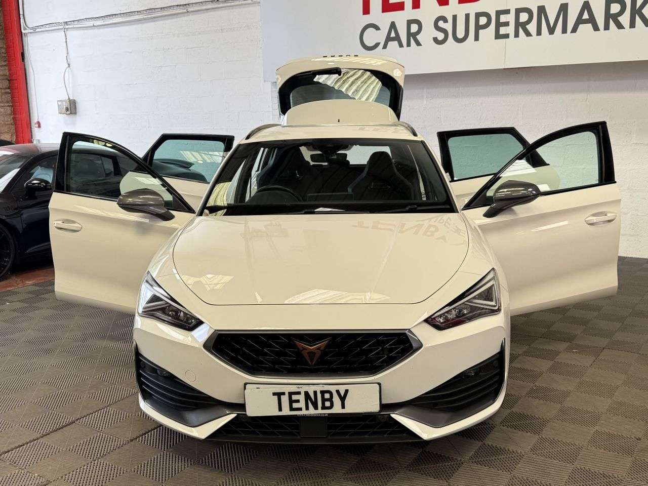 2022 CUPRA LEON 2022 CUPRA LEON
