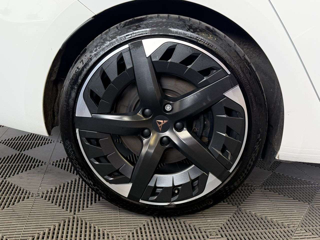 2022 CUPRA LEON 2022 CUPRA LEON