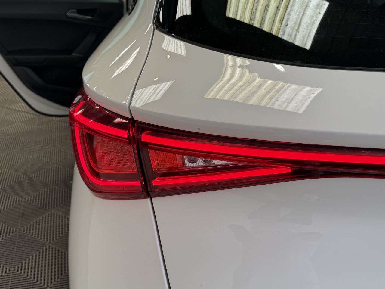 2022 CUPRA LEON 2022 CUPRA LEON