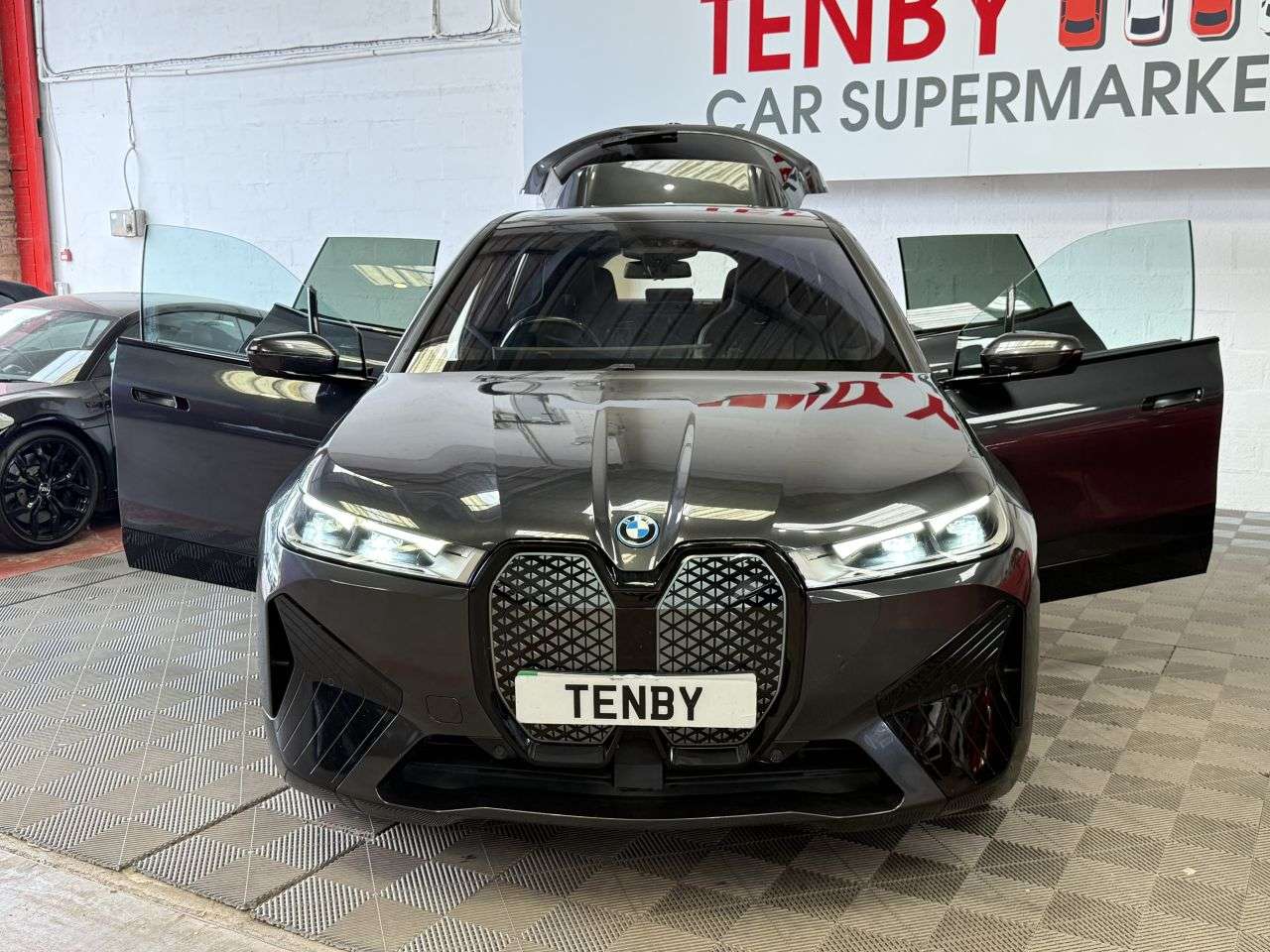2022 BMW IX 2022 BMW IX