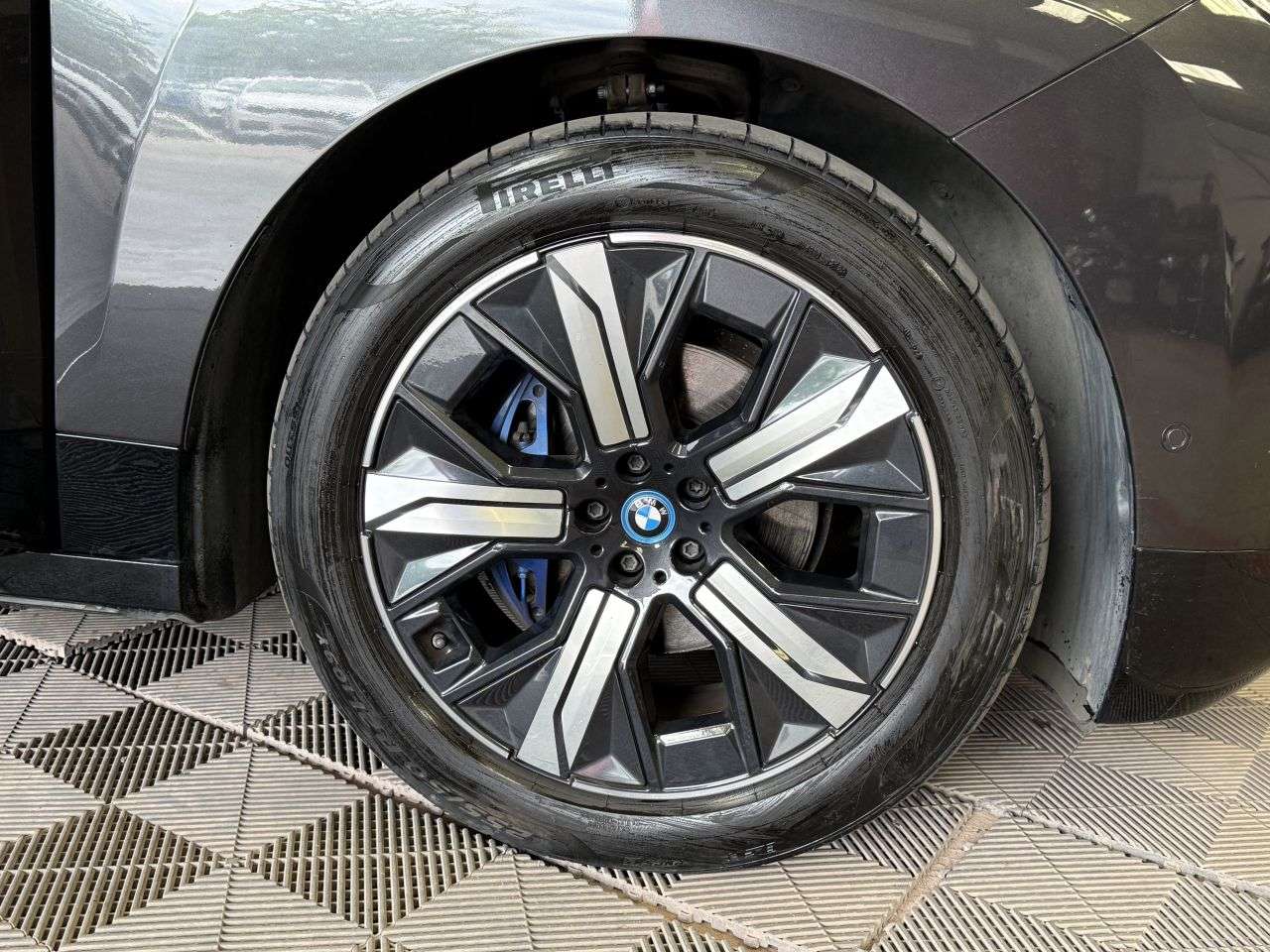 2022 BMW IX 2022 BMW IX
