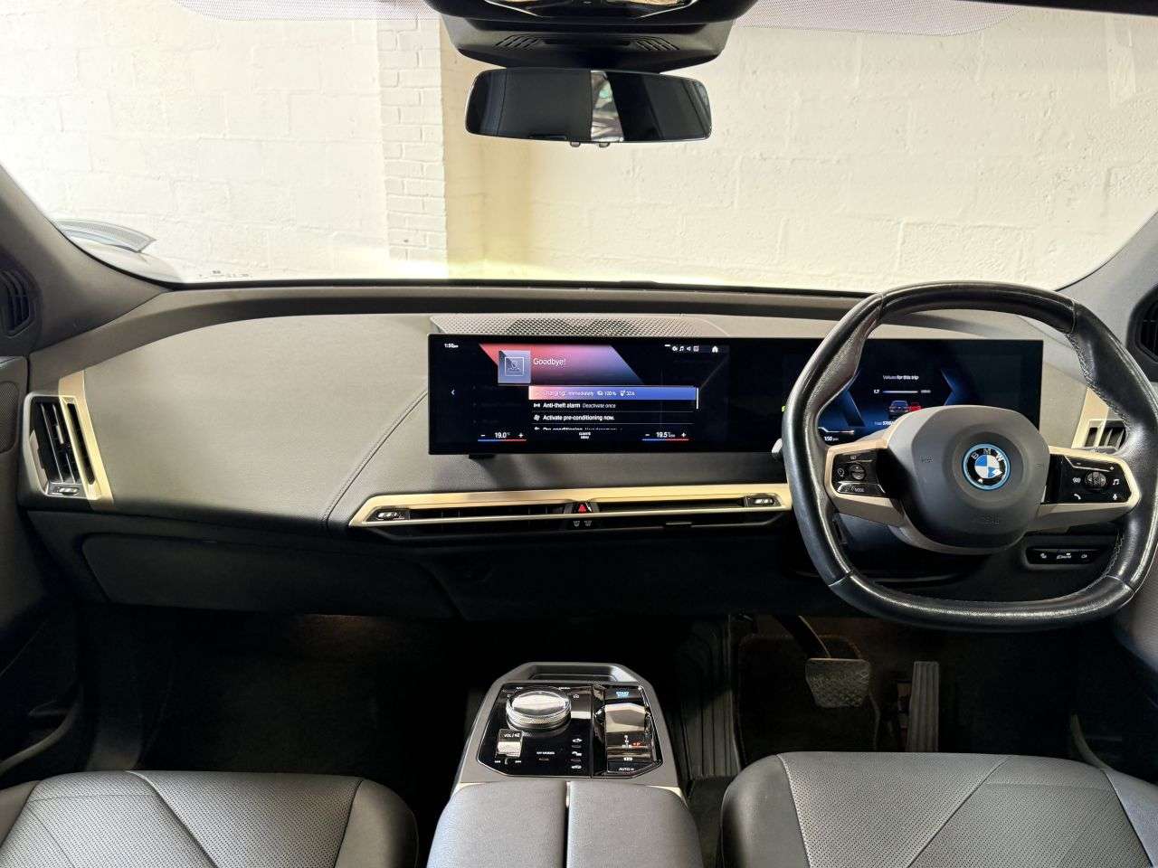 2022 BMW IX 2022 BMW IX