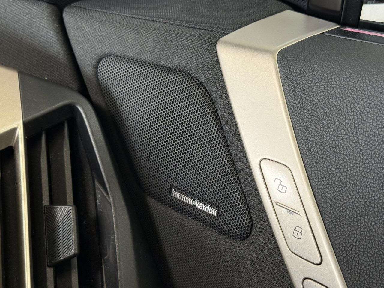2022 BMW IX 2022 BMW IX