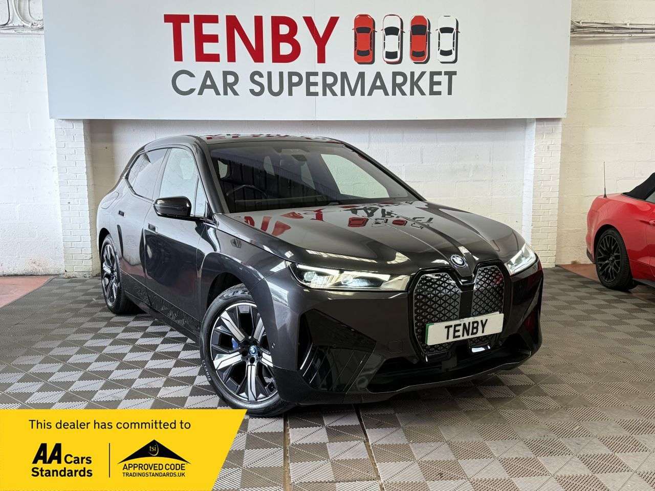 A 2022 BMW IX 50 111.5kWh M Sport SUV 5dr Electric Auto xDrive (523 ps) REV CAM+DIGI DASH A 2022 BMW IX 50 111.5kWh M Sport SUV 5dr Electric Auto xDrive (523 ps) REV CAM+DIGI DASH
