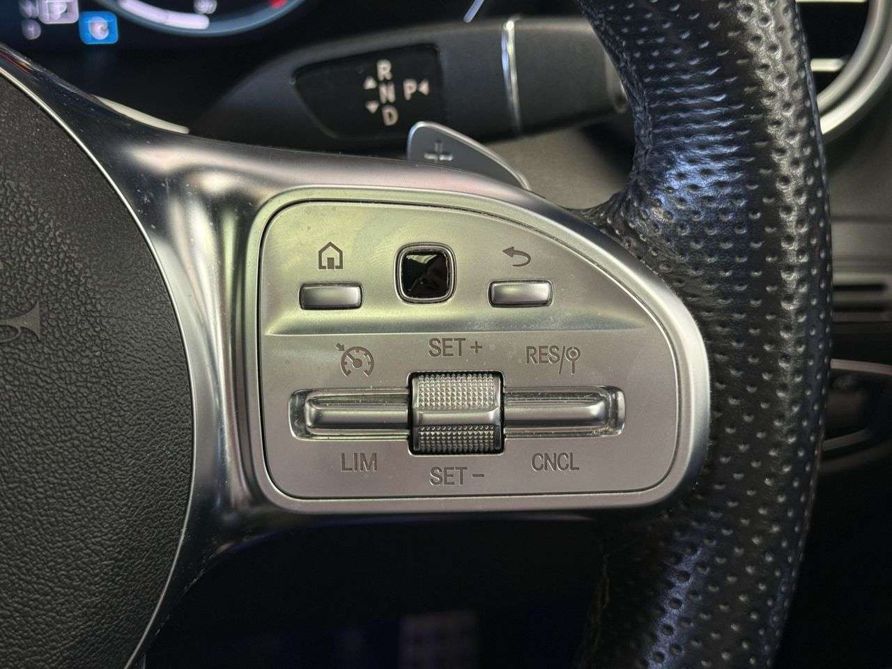 2021 MERCEDES-BENZ GLC 2021 MERCEDES-BENZ GLC