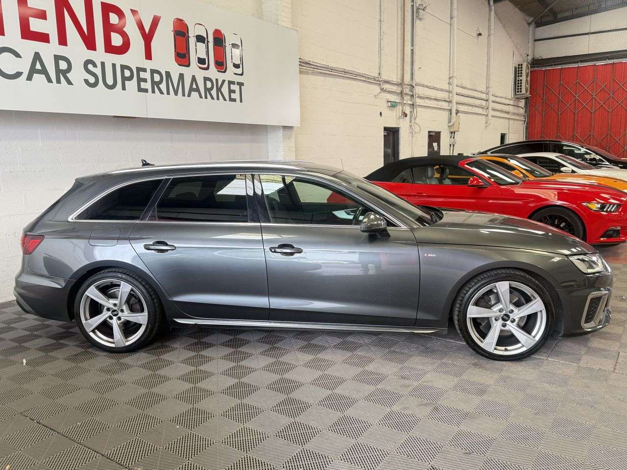 2021 AUDI A4 AVANT 2021 AUDI A4 AVANT