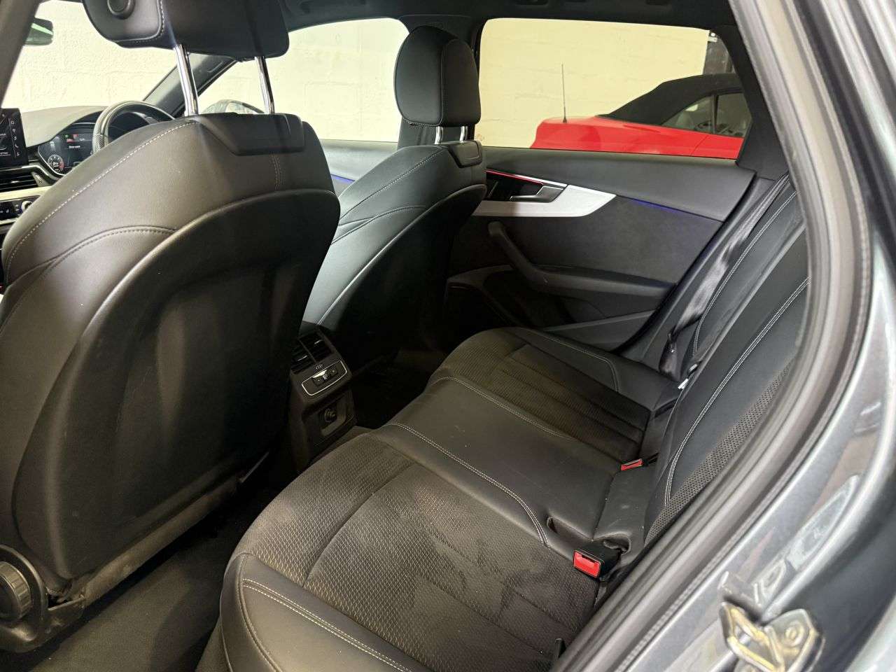 2021 AUDI A4 AVANT 2021 AUDI A4 AVANT