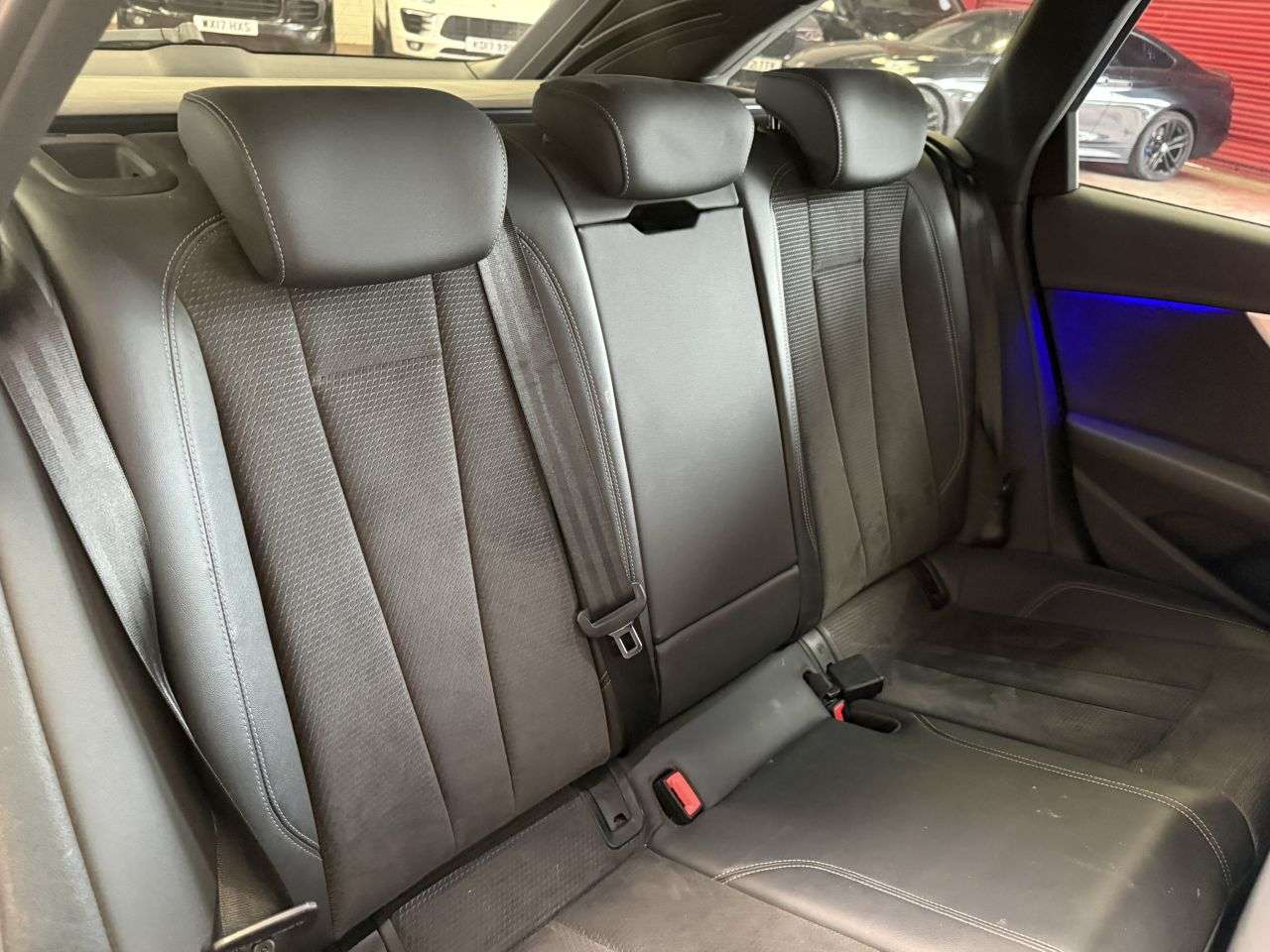 2021 AUDI A4 AVANT 2021 AUDI A4 AVANT