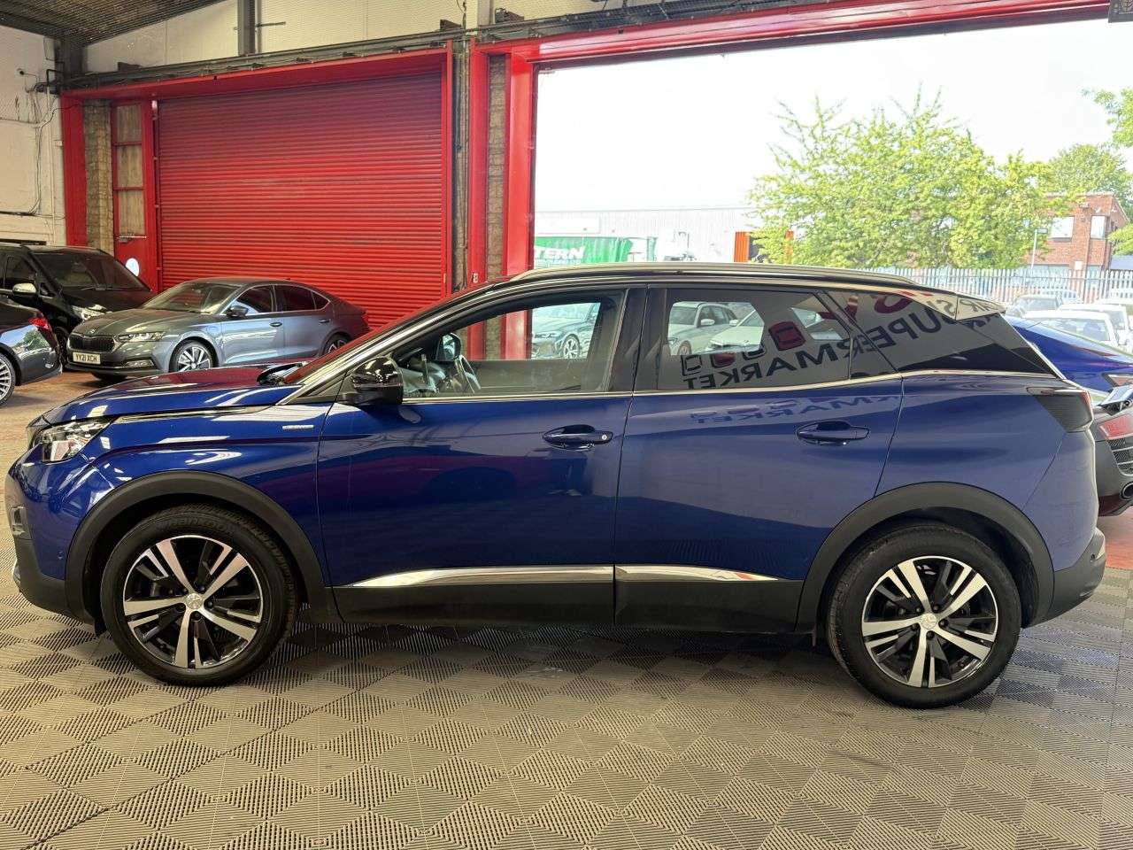 2019 PEUGEOT 3008 2019 PEUGEOT 3008