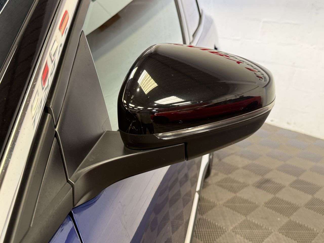2019 PEUGEOT 3008 2019 PEUGEOT 3008