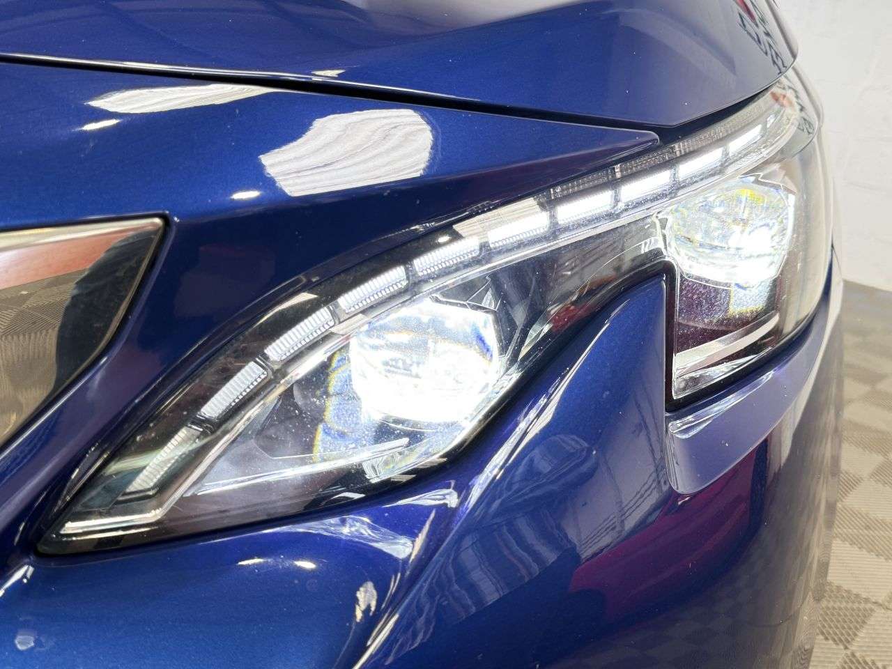 2019 PEUGEOT 3008 2019 PEUGEOT 3008