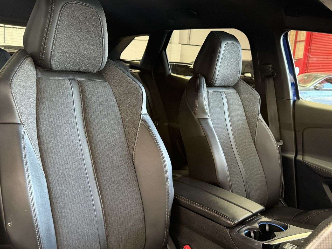 2019 PEUGEOT 3008 2019 PEUGEOT 3008