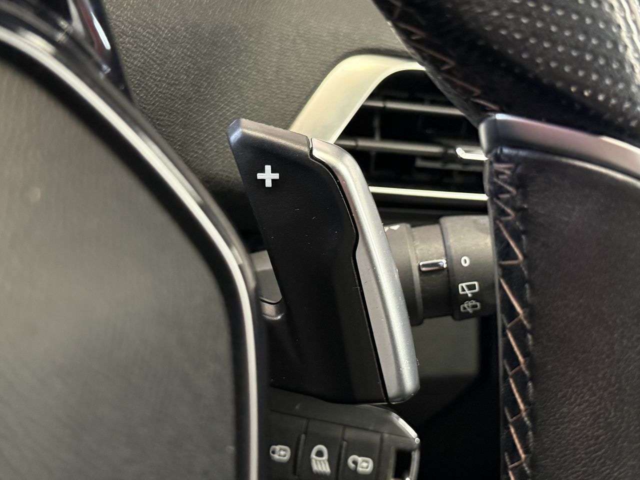 2019 PEUGEOT 3008 2019 PEUGEOT 3008