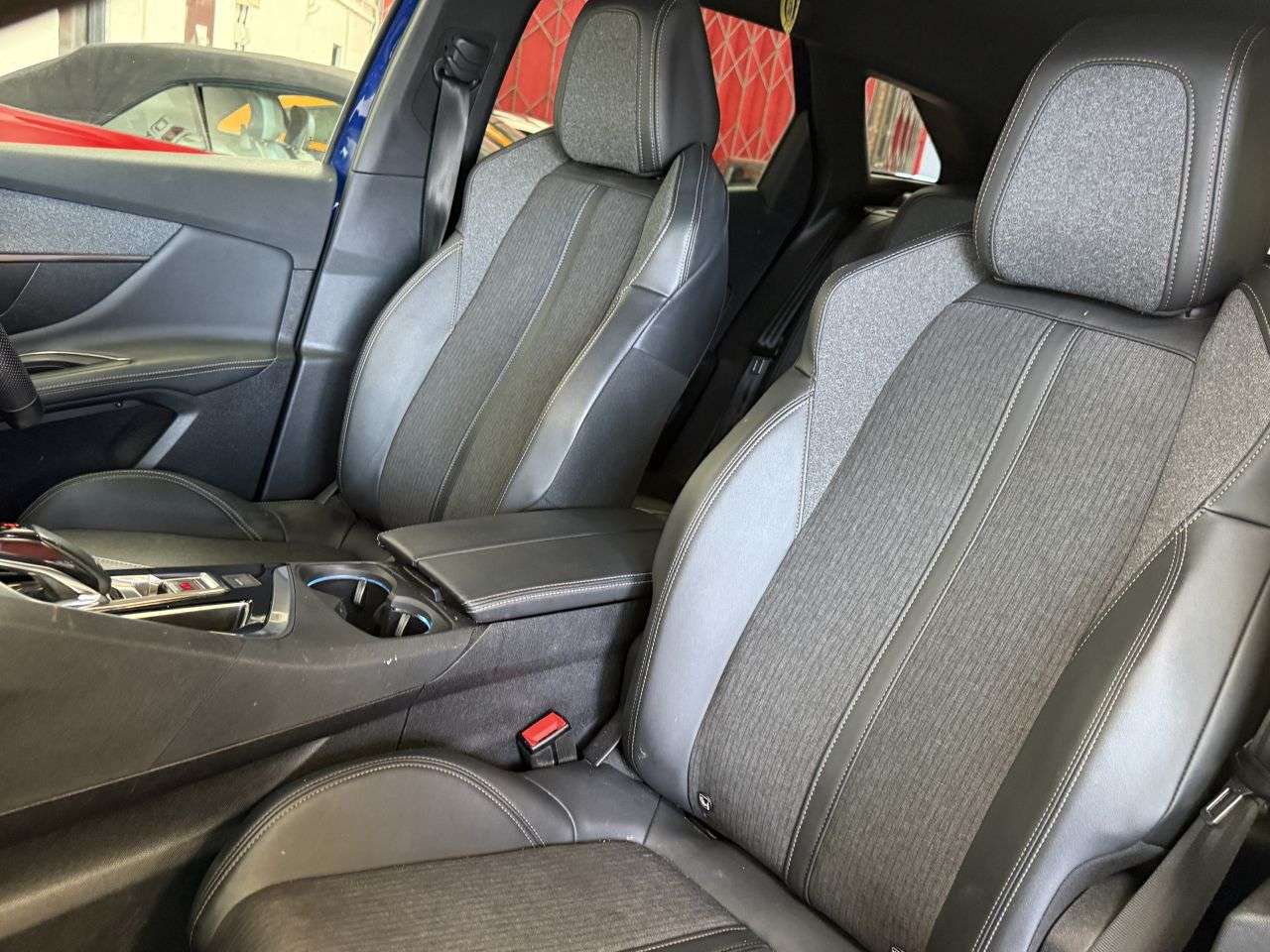 2019 PEUGEOT 3008 2019 PEUGEOT 3008