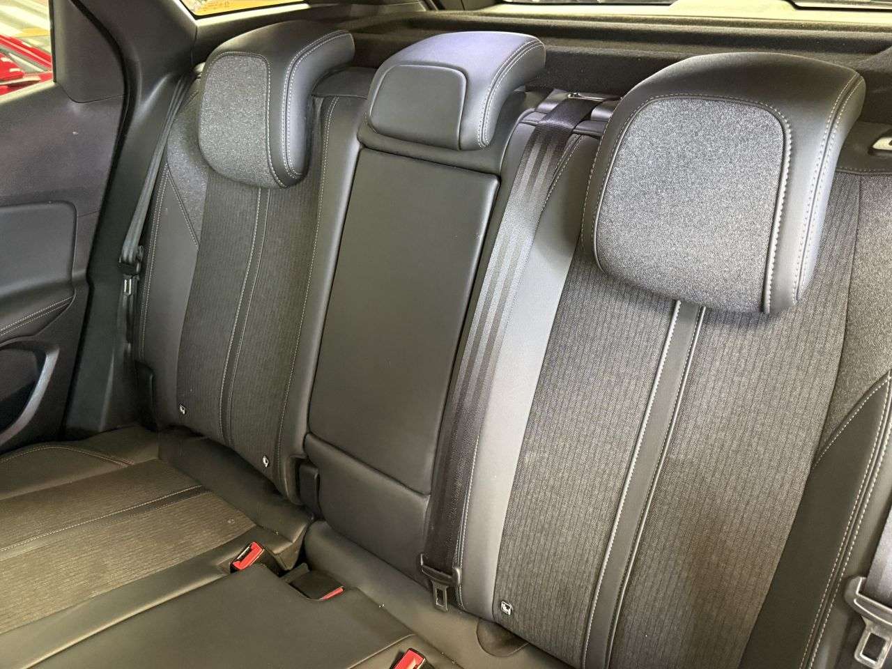 2019 PEUGEOT 3008 2019 PEUGEOT 3008