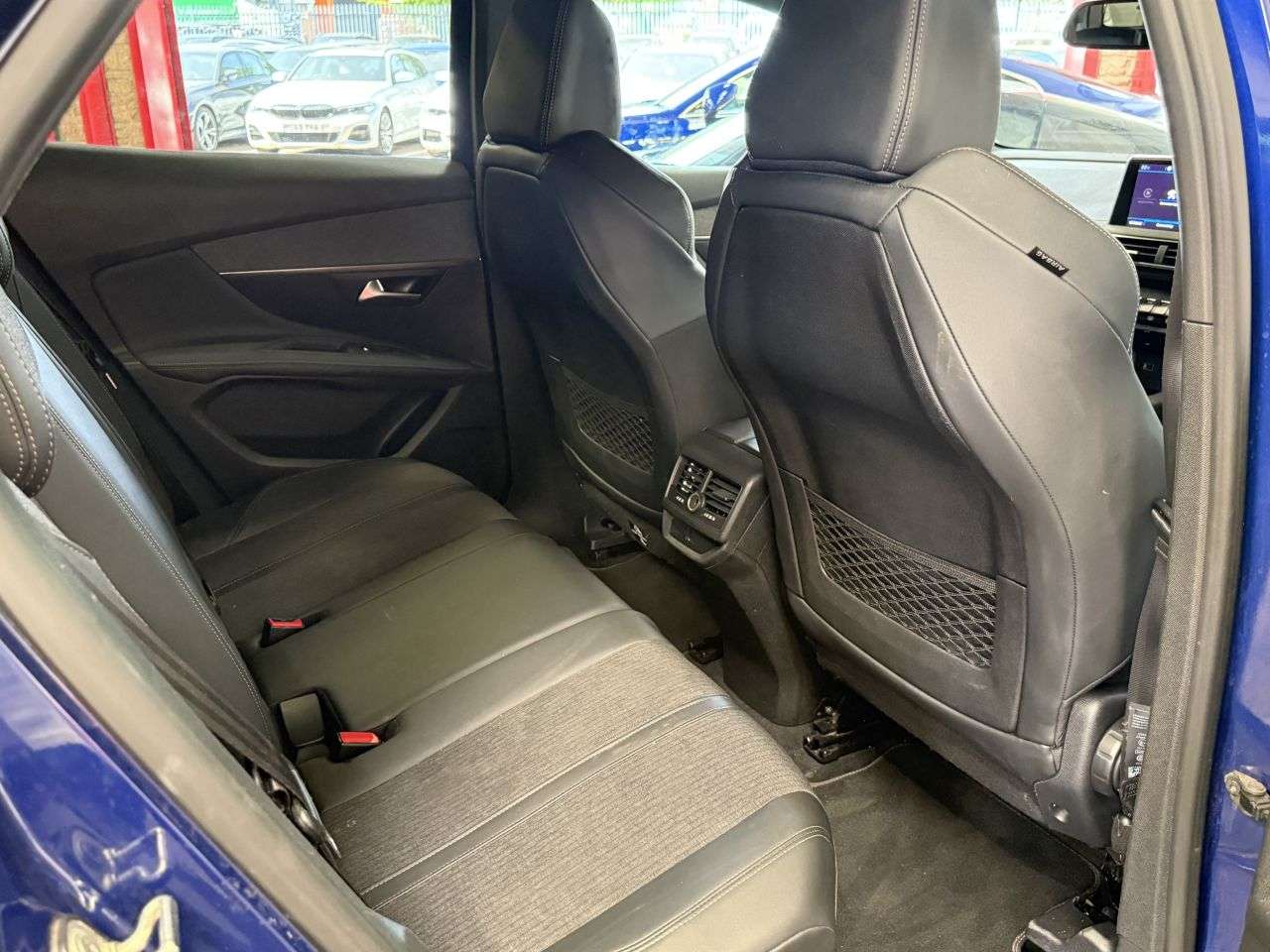 2019 PEUGEOT 3008 2019 PEUGEOT 3008