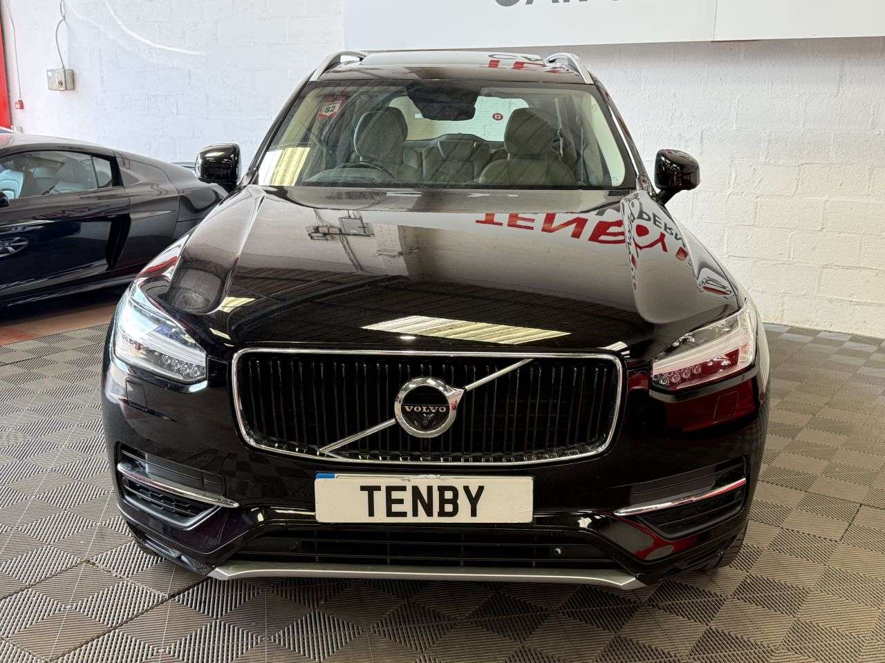 A 2016 VOLVO XC90 2.0h T8 Twin Engine 9.2kWh Momentum SUV 5dr Petrol Plug-in Hybrid Auto 4WD A 2016 VOLVO XC90 2.0h T8 Twin Engine 9.2kWh Momentum SUV 5dr Petrol Plug-in Hybrid Auto 4WD