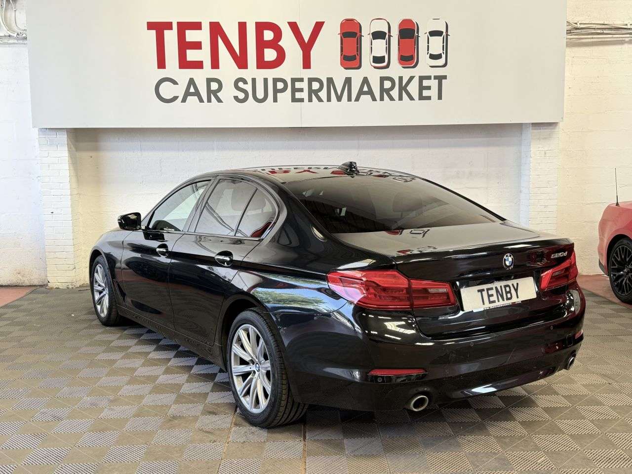 2018 BMW 5 SERIES 2018 BMW 5 SERIES
