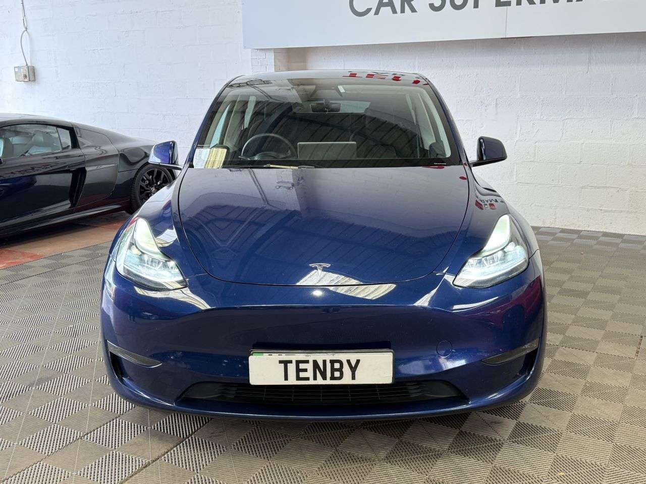 A 2023 TESLA MODEL Y (Dual Motor) Performance SUV 5dr Electric Auto 4WDE (426 bhp) 21"ALLOY+FIXE A 2023 TESLA MODEL Y (Dual Motor) Performance SUV 5dr Electric Auto 4WDE (426 bhp) 21"ALLOY+FIXE