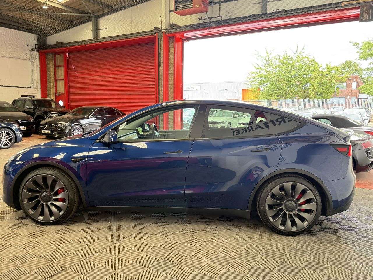2023 TESLA MODEL Y 2023 TESLA MODEL Y