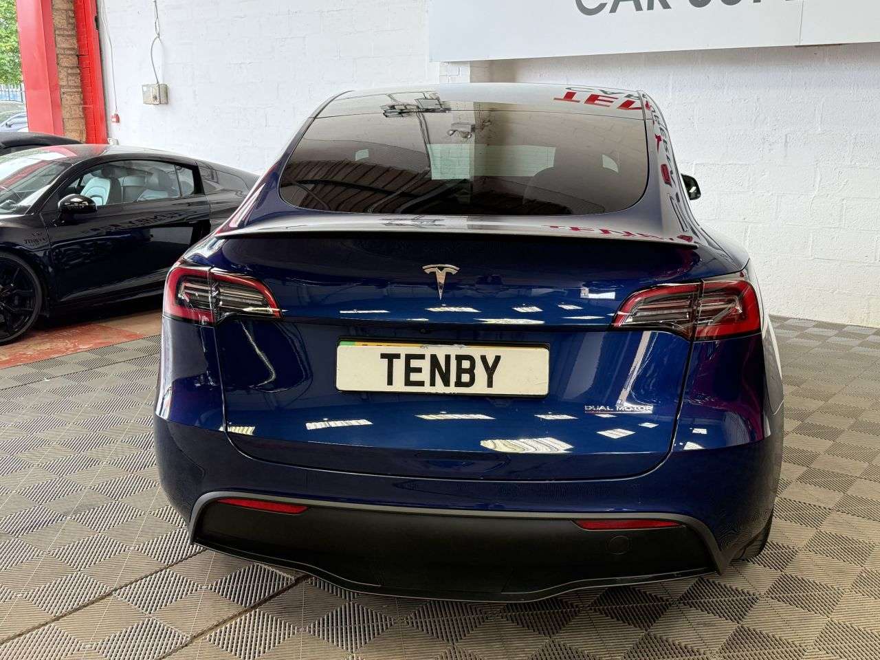 2023 TESLA MODEL Y 2023 TESLA MODEL Y