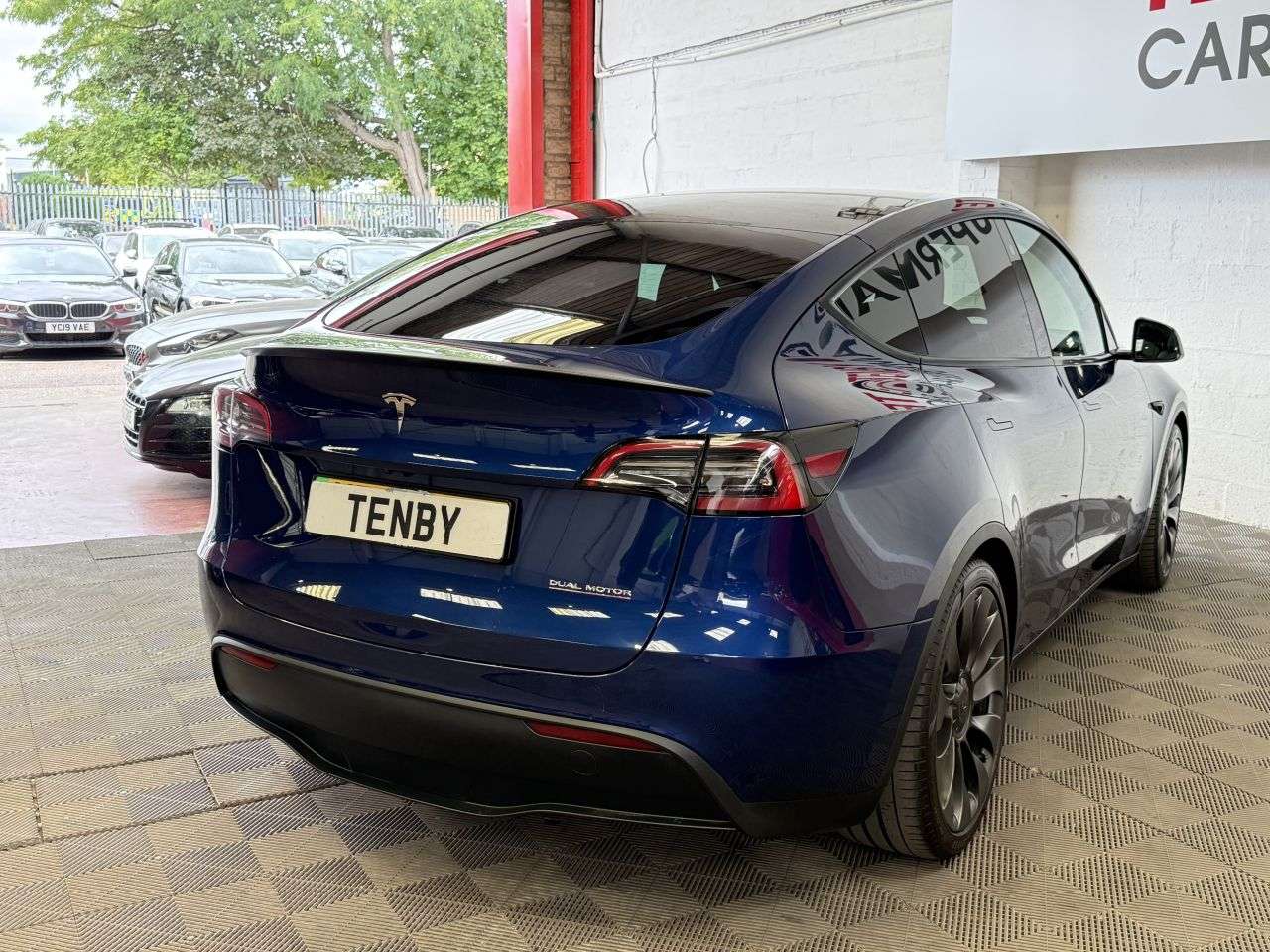 2023 TESLA MODEL Y 2023 TESLA MODEL Y