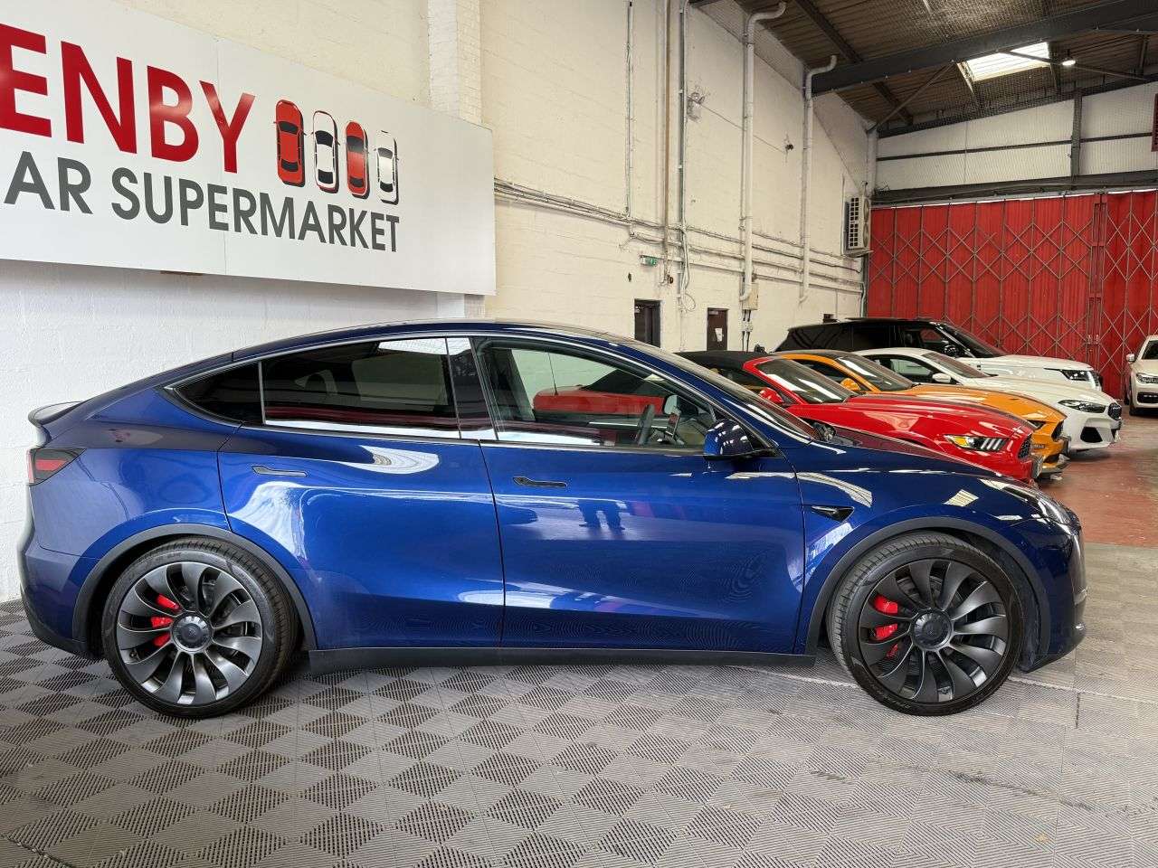 2023 TESLA MODEL Y 2023 TESLA MODEL Y