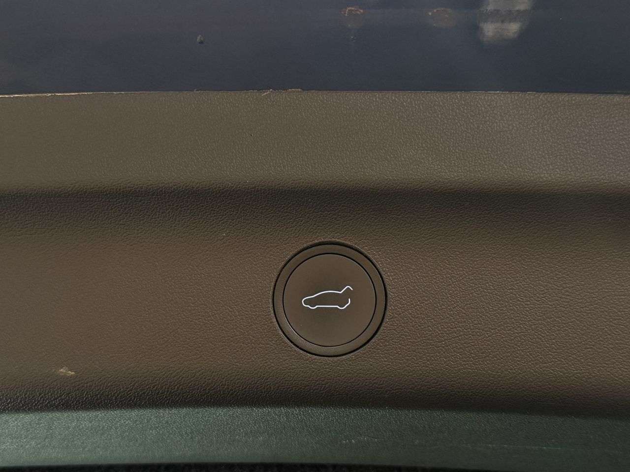 2023 TESLA MODEL Y 2023 TESLA MODEL Y