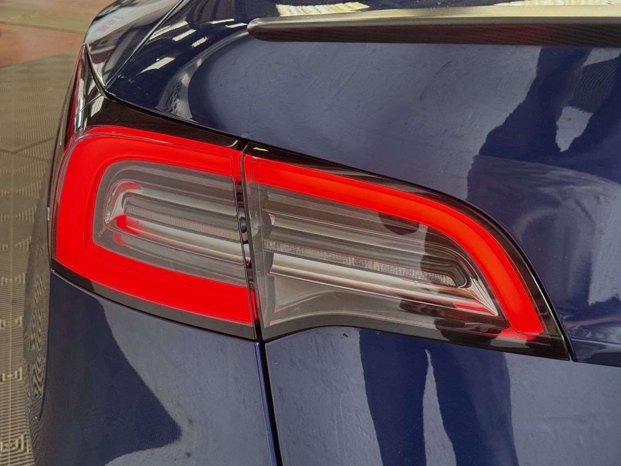 2023 TESLA MODEL Y 2023 TESLA MODEL Y