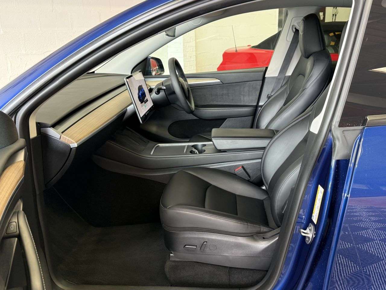 2023 TESLA MODEL Y 2023 TESLA MODEL Y