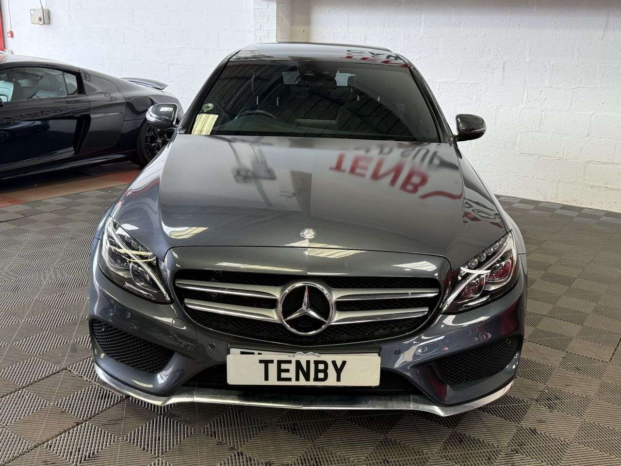 A 2016 MERCEDES-BENZ C CLASS 2.1 C220d AMG Line (Premium Plus) Saloon 4dr Diesel 7G-Tronic+ Euro 6 (s/s) A 2016 MERCEDES-BENZ C CLASS 2.1 C220d AMG Line (Premium Plus) Saloon 4dr Diesel 7G-Tronic+ Euro 6 (s/s)