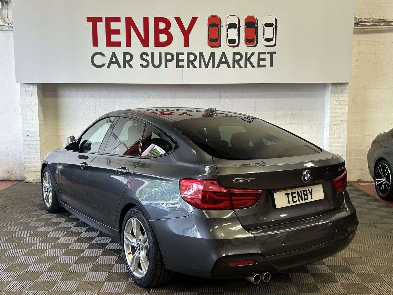 2017 BMW 3 SERIES GRAN TURISMO 2017 BMW 3 SERIES GRAN TURISMO