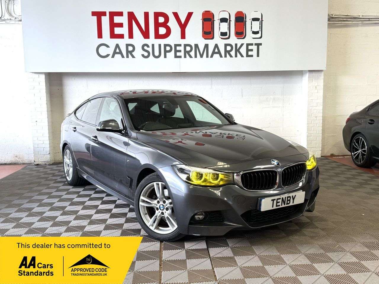 A 2017 BMW 3 SERIES GRAN TURISMO 2.0 320d M Sport GT 5dr Diesel Auto Euro 6 (s/s) (190 ps) YELLOW DRL+18"ALL A 2017 BMW 3 SERIES GRAN TURISMO 2.0 320d M Sport GT 5dr Diesel Auto Euro 6 (s/s) (190 ps) YELLOW DRL+18"ALL