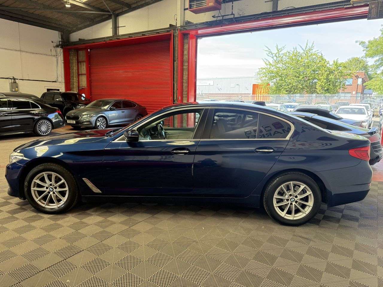 2017 BMW 5 SERIES 2017 BMW 5 SERIES
