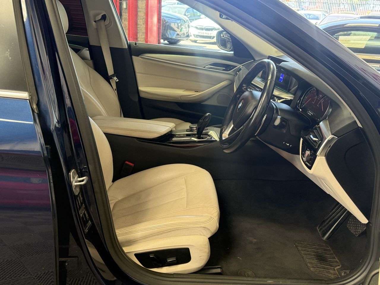 2017 BMW 5 SERIES 2017 BMW 5 SERIES
