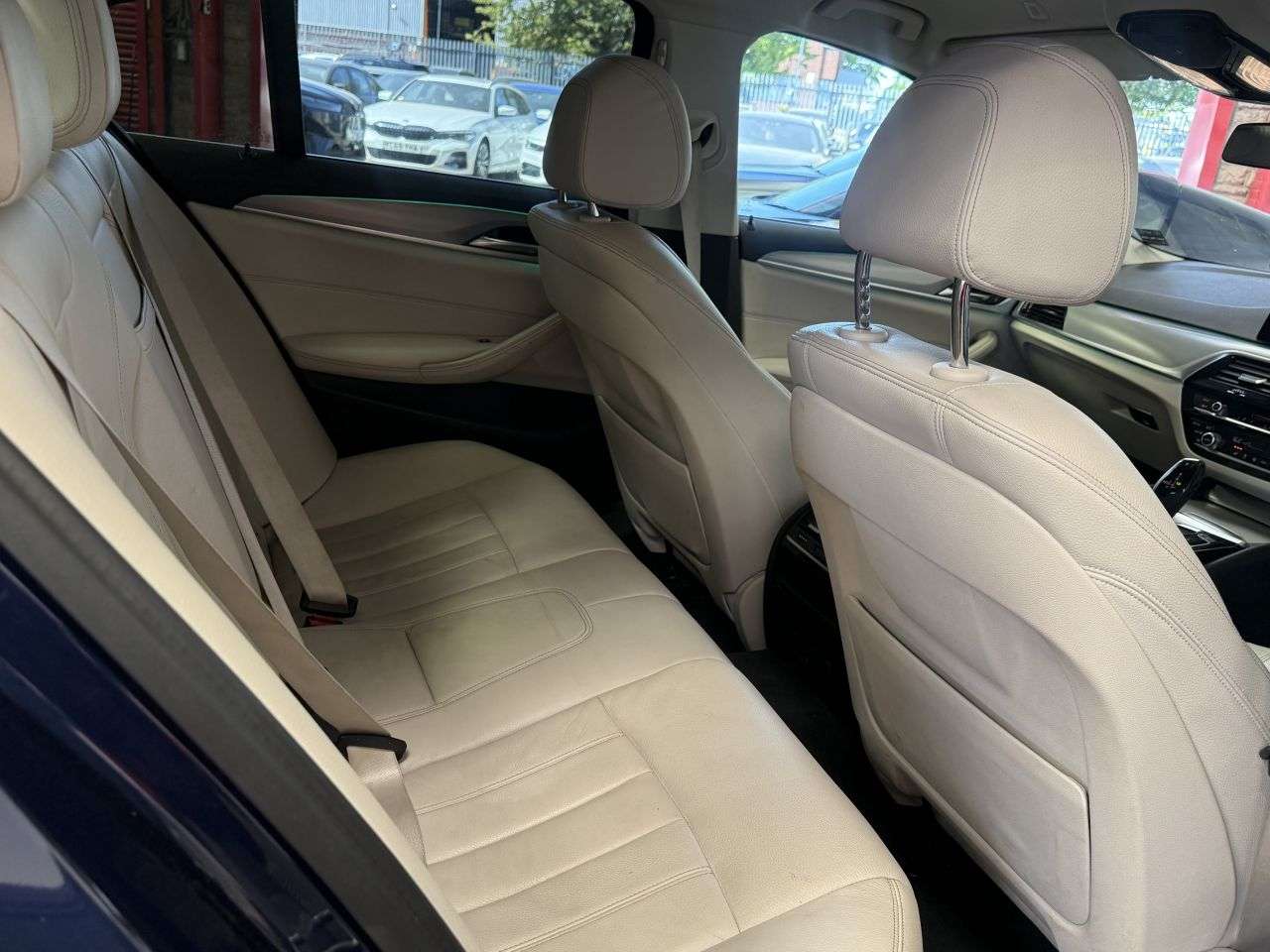 2017 BMW 5 SERIES 2017 BMW 5 SERIES