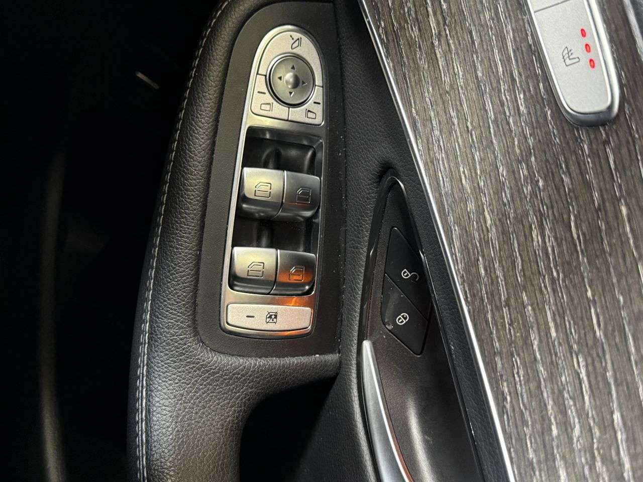 2019 MERCEDES-BENZ GLC 2019 MERCEDES-BENZ GLC