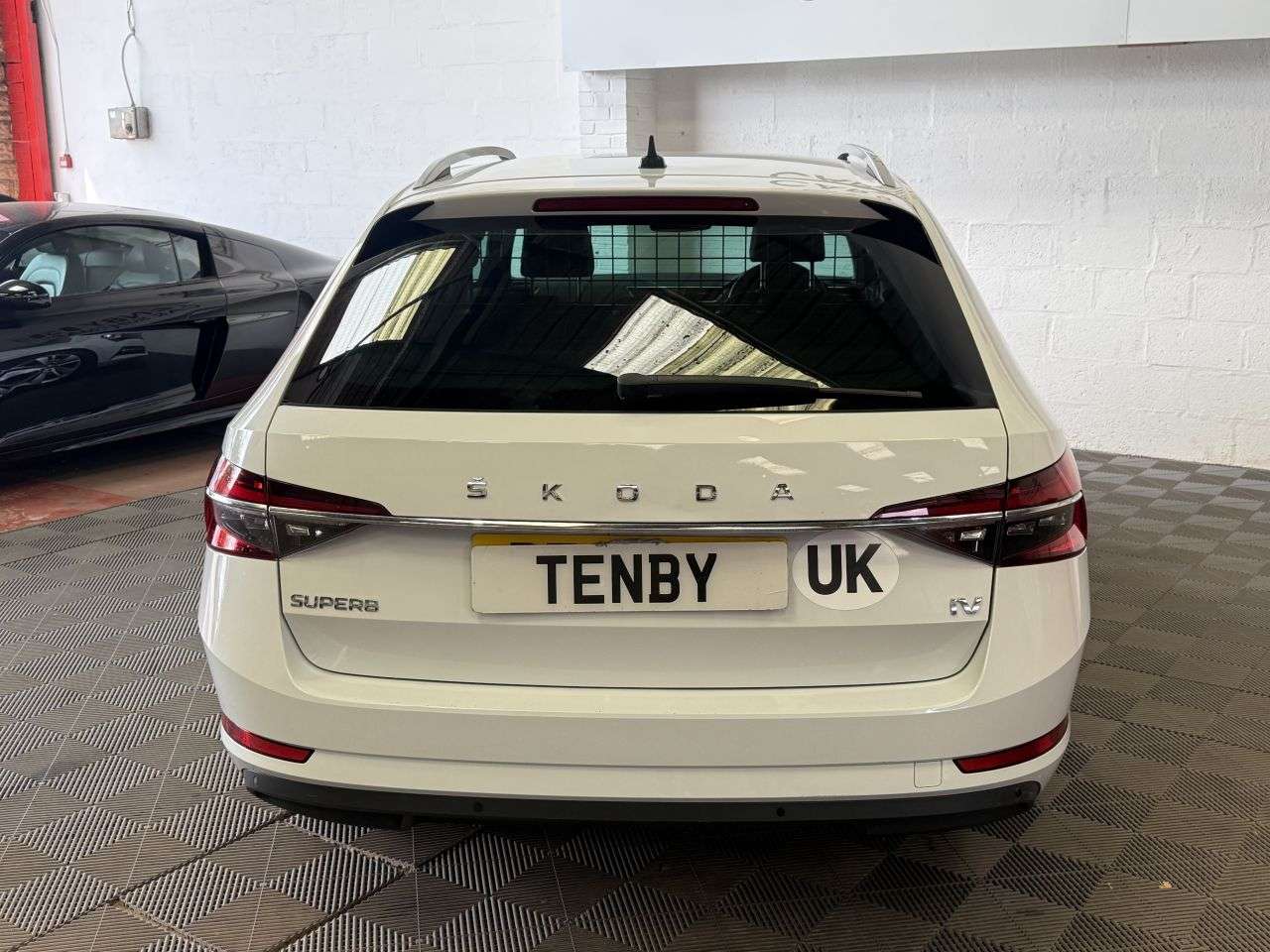 2021 SKODA SUPERB 2021 SKODA SUPERB