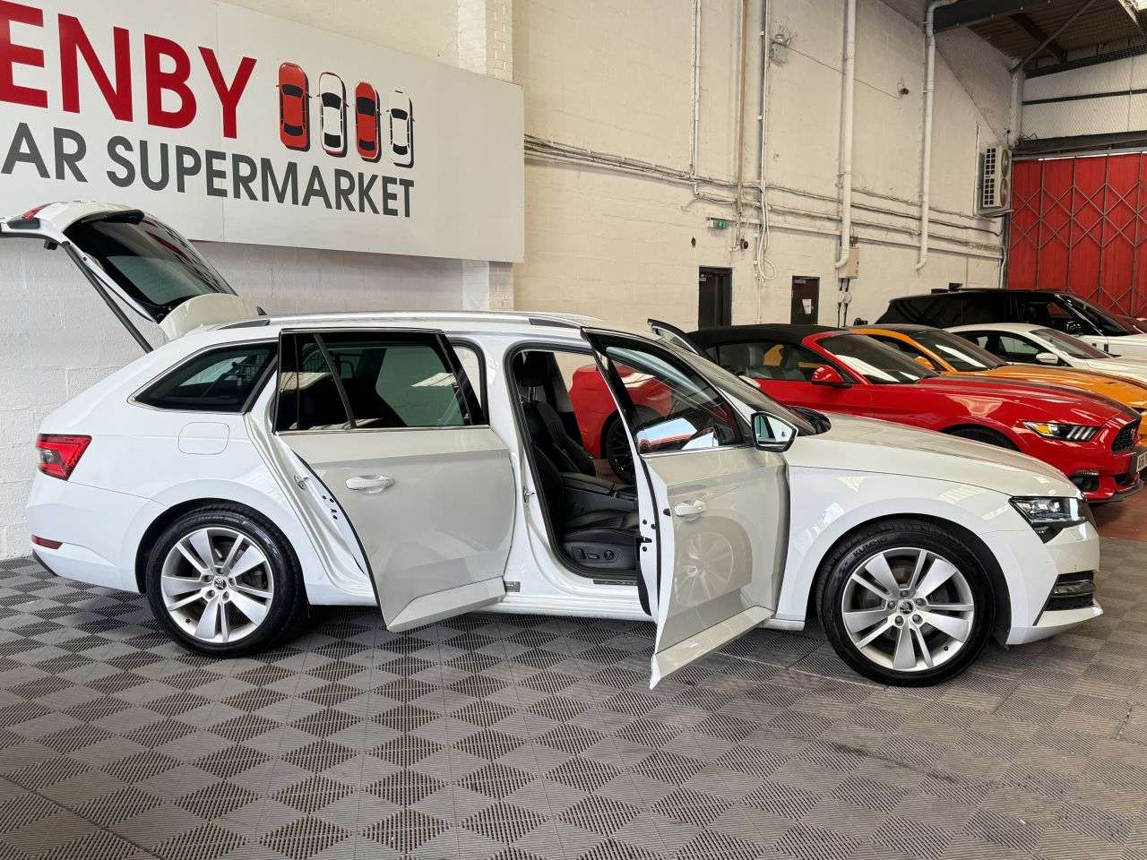 2021 SKODA SUPERB 2021 SKODA SUPERB