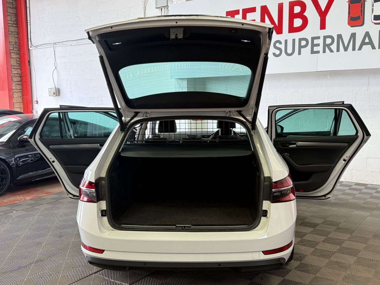 2021 SKODA SUPERB 2021 SKODA SUPERB