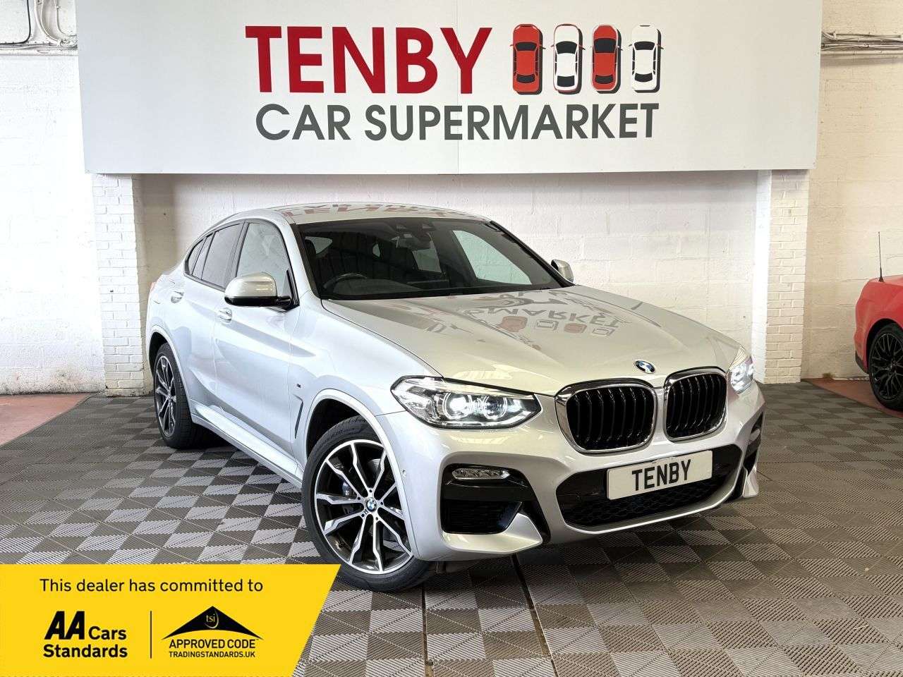A 2019 BMW X4 2.0 20d M Sport SUV 5dr Diesel Auto xDrive Euro 6 (s/s) (190 ps) 20"ALLOYS+ A 2019 BMW X4 2.0 20d M Sport SUV 5dr Diesel Auto xDrive Euro 6 (s/s) (190 ps) 20"ALLOYS+