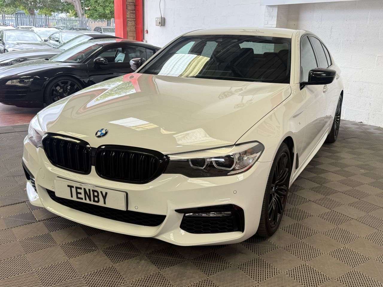 2017 BMW 5 SERIES 2017 BMW 5 SERIES